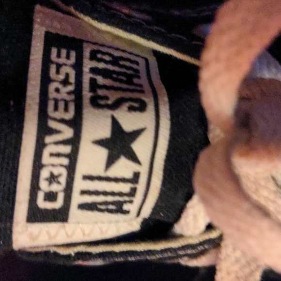 Shoes - Picture 2 of 4